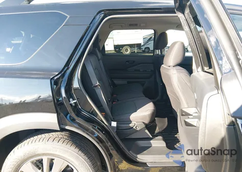 2025 Nissan Pathfinder Sv 4Wd z USA, uszkodzony, nr VIN 5N1DR3BC5SC312103